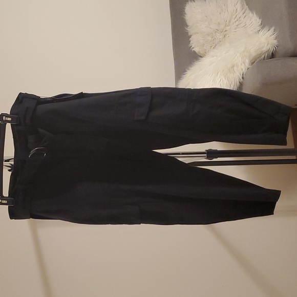 Banana Republic Black cropped cargo jeans size 18, Cotton - Picture 1 of 8
